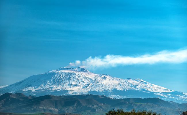 vulcani più alti d'europa